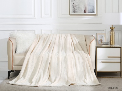 Плед CL HOME "Coletta" велсофт полуторный 150*200 (150/001-COL, Оригинальное, Кремовый) Плед CL HOME "Coletta" велсофт полуторный 150*200 (150/001-COL, Оригинальное, Кремовый)