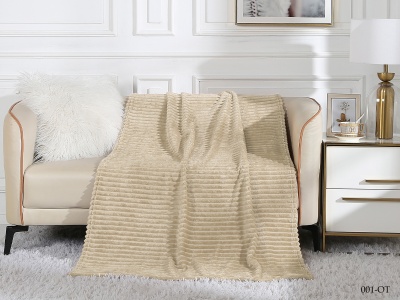 Плед Cleo "Orrizonte" велсофт полуторный 150*200 (150/001-OT, Полоска, Кремовый) Плед Cleo "Orrizonte" велсофт полуторный 150*200 (150/001-OT, Полоска, Кремовый)